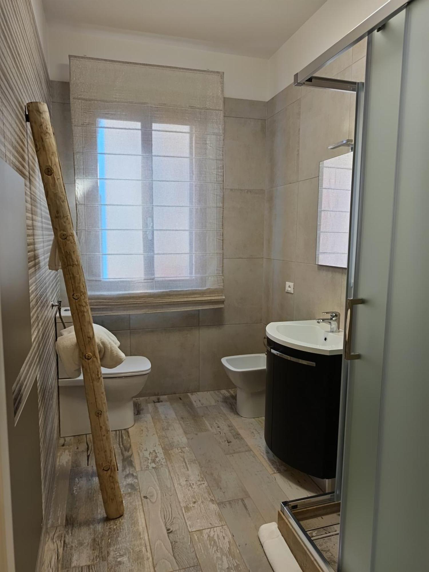 Luxury Apartments Riva Vena Кьоджа Экстерьер фото
