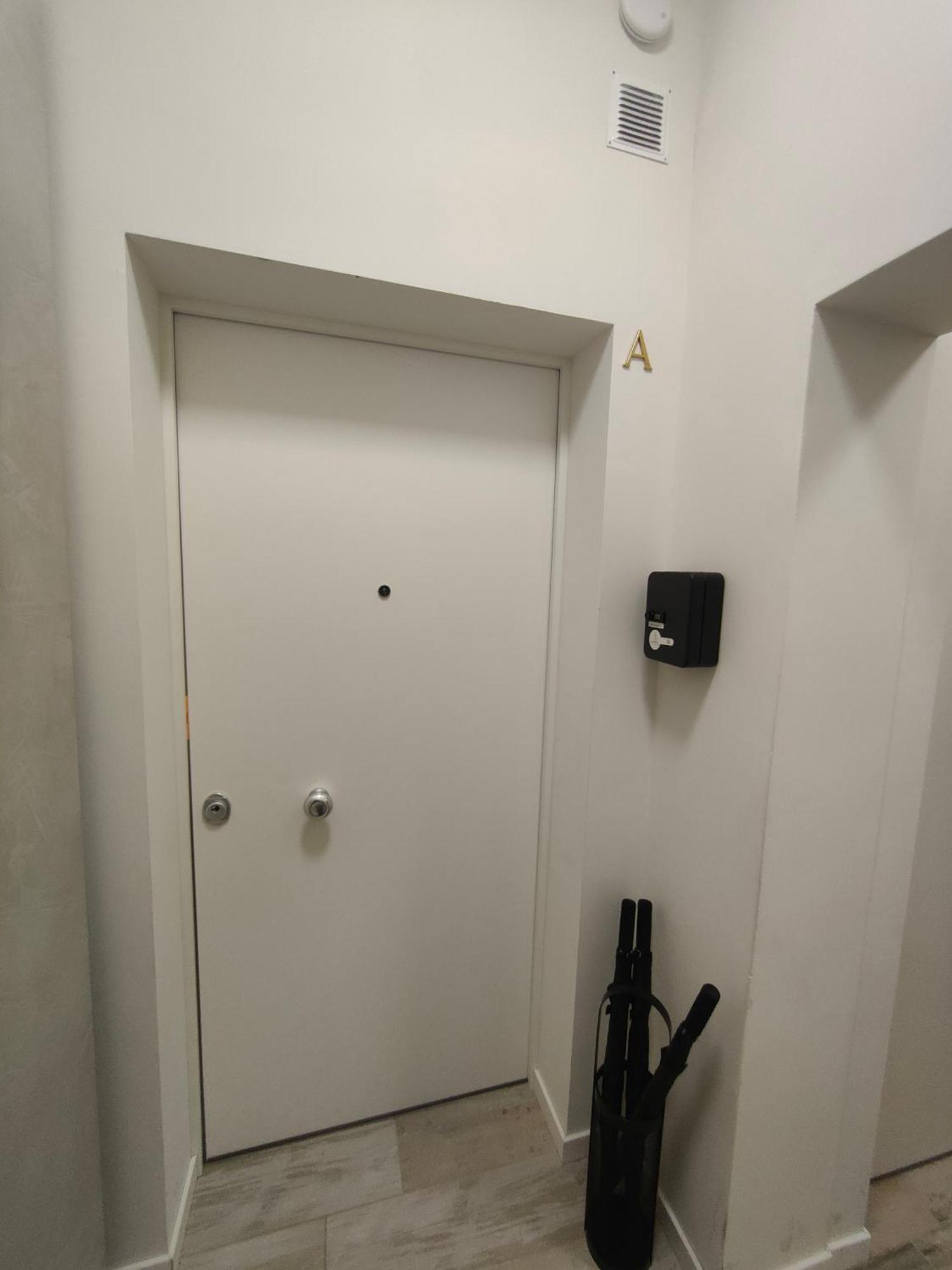 Luxury Apartments Riva Vena Кьоджа Экстерьер фото